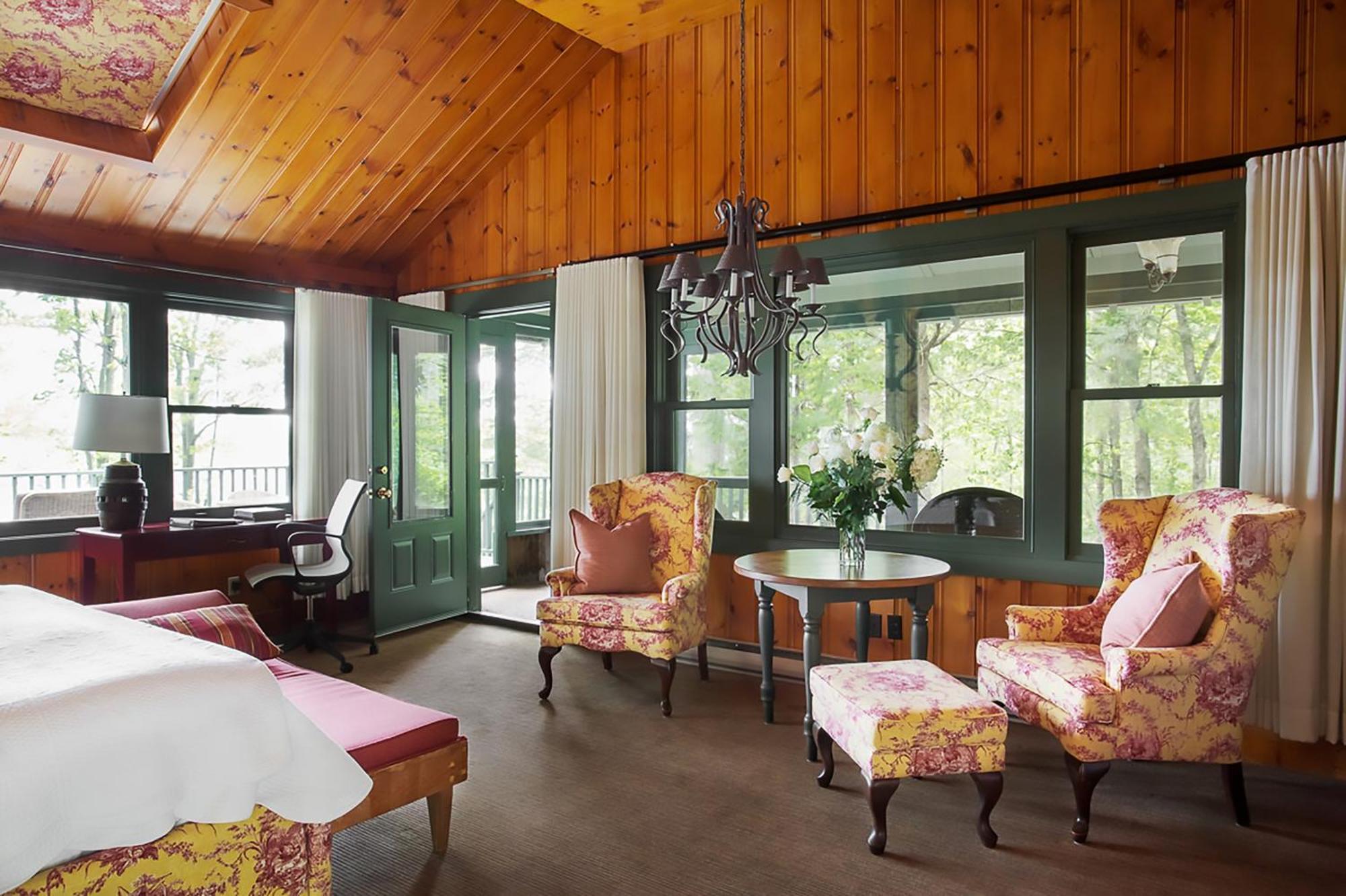Manoir Hovey, Relais & Chateaux 北哈特利 外观 照片